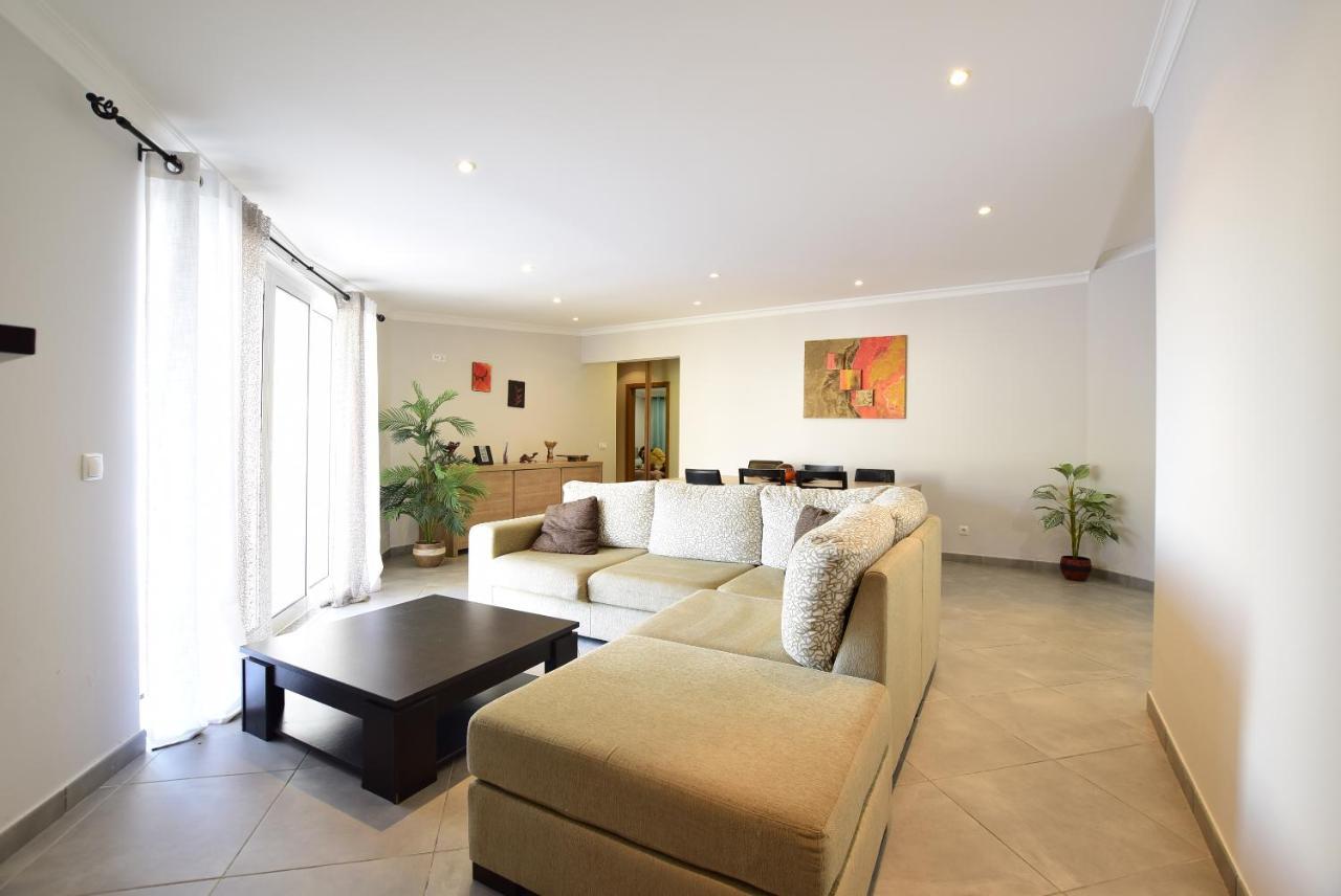 Villa Prestige Five Sea View Marina By Tatihomes Albufeira Exterior photo
