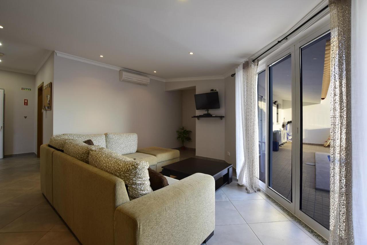 Villa Prestige Five Sea View Marina By Tatihomes Albufeira Exterior photo