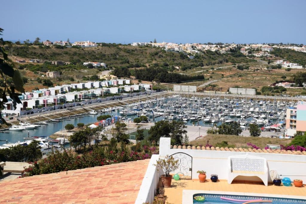 Villa Prestige Five Sea View Marina By Tatihomes Albufeira Exterior photo
